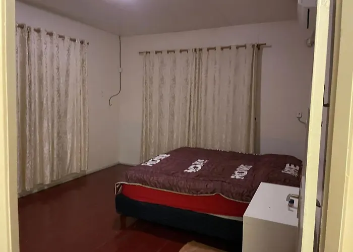 Cozy House With Balcony In Paramaribo South